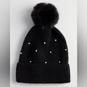 Torrid pearl pom pom beanie, black